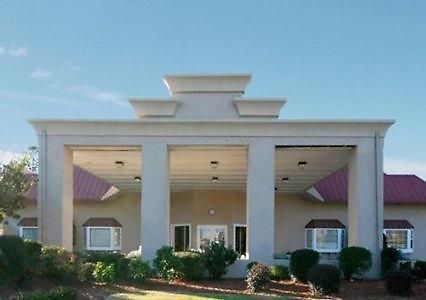 Clarion Suites Augusta Exterior foto