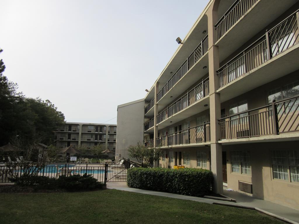Clarion Suites Augusta Exterior foto